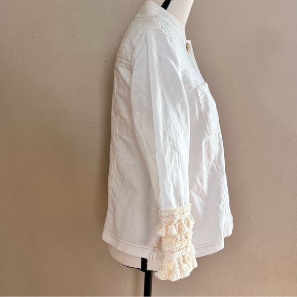 Chicos white with crochet cuffs jacket - Picture 3 of 9